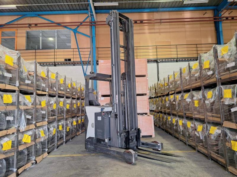 UniCarriers UHD-200-DTFVXF-955 - Schubmaststapler: das Bild 2 UniCarriers UHD-200-DTFVXF-955 - Schubmaststapler: das Bild 2