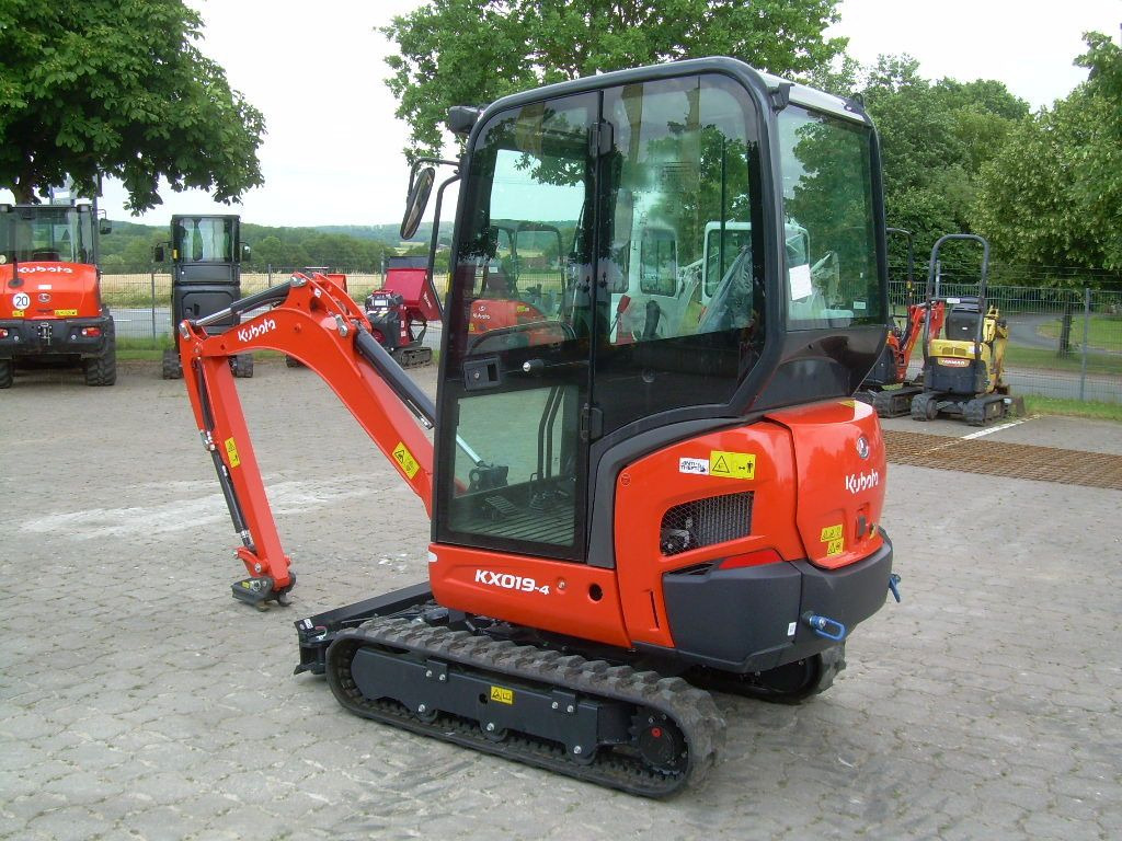 Kubota KX 019-4, BJ 23, 3 BH, Kabine, SW MS01 - Minibagger: das Bild 2 Kubota KX 019-4, BJ 23, 3 BH, Kabine, SW MS01 - Minibagger: das Bild 2