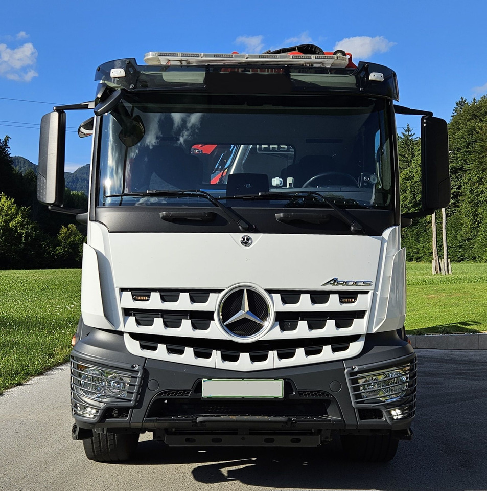 MERCEDES-BENZ Hiab Palfinger Fassi F545-6 JIB L426 - Pritsche LKW: das Bild 1 MERCEDES-BENZ Hiab Palfinger Fassi F545-6 JIB L426 - Pritsche LKW: das Bild 1
