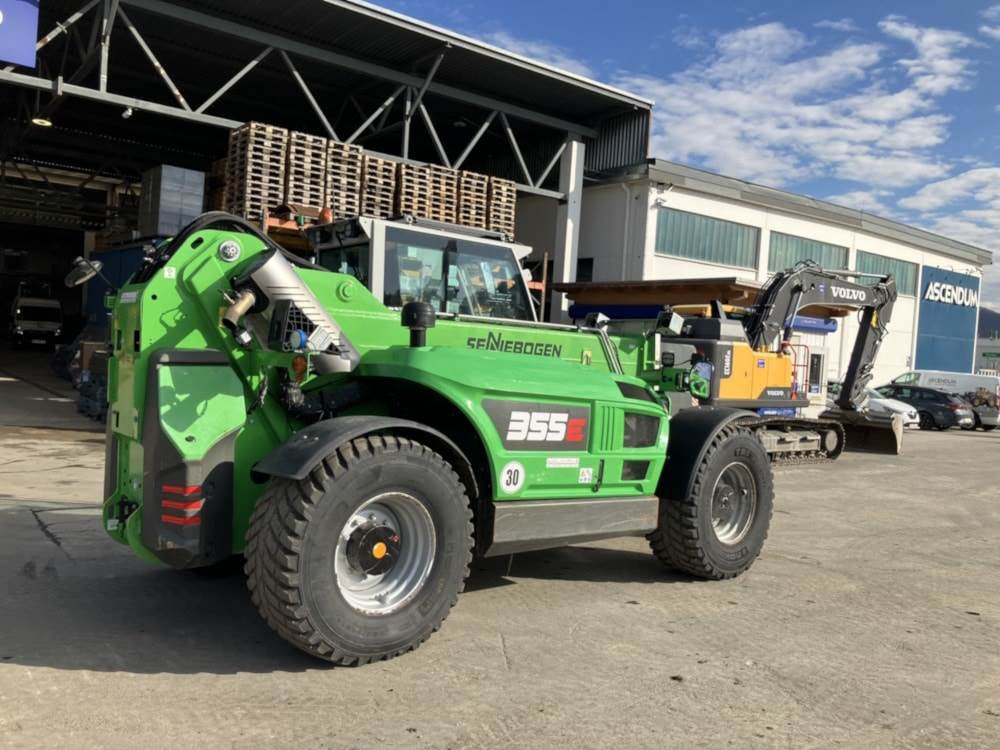 Sennebogen 355E - Umschlagbagger: das Bild 2 Sennebogen 355E - Umschlagbagger: das Bild 2