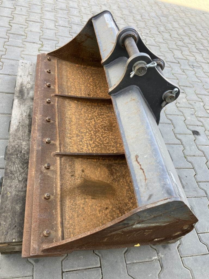 Volvo Böschungslöffel starr - Baggerlader: das Bild 3 Volvo Böschungslöffel starr - Baggerlader: das Bild 3