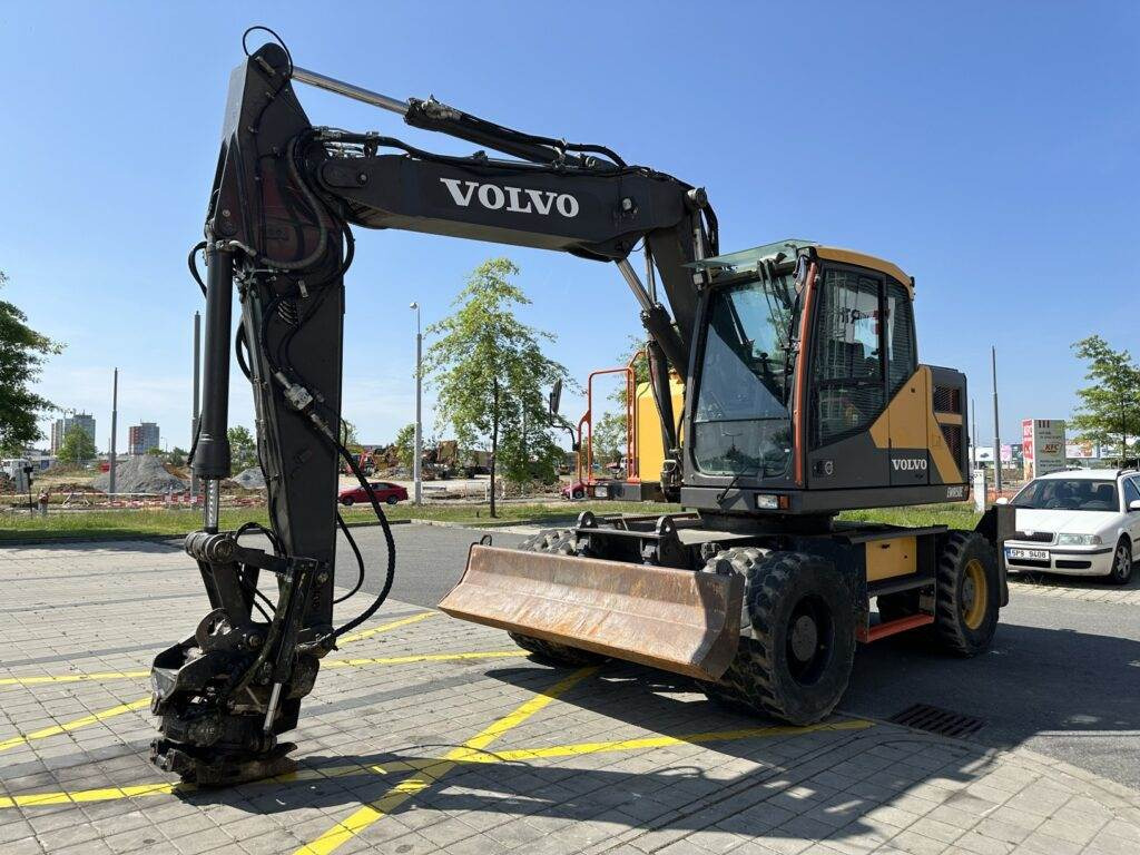Volvo EWR150E - Mobilbagger: das Bild 4 Volvo EWR150E - Mobilbagger: das Bild 4