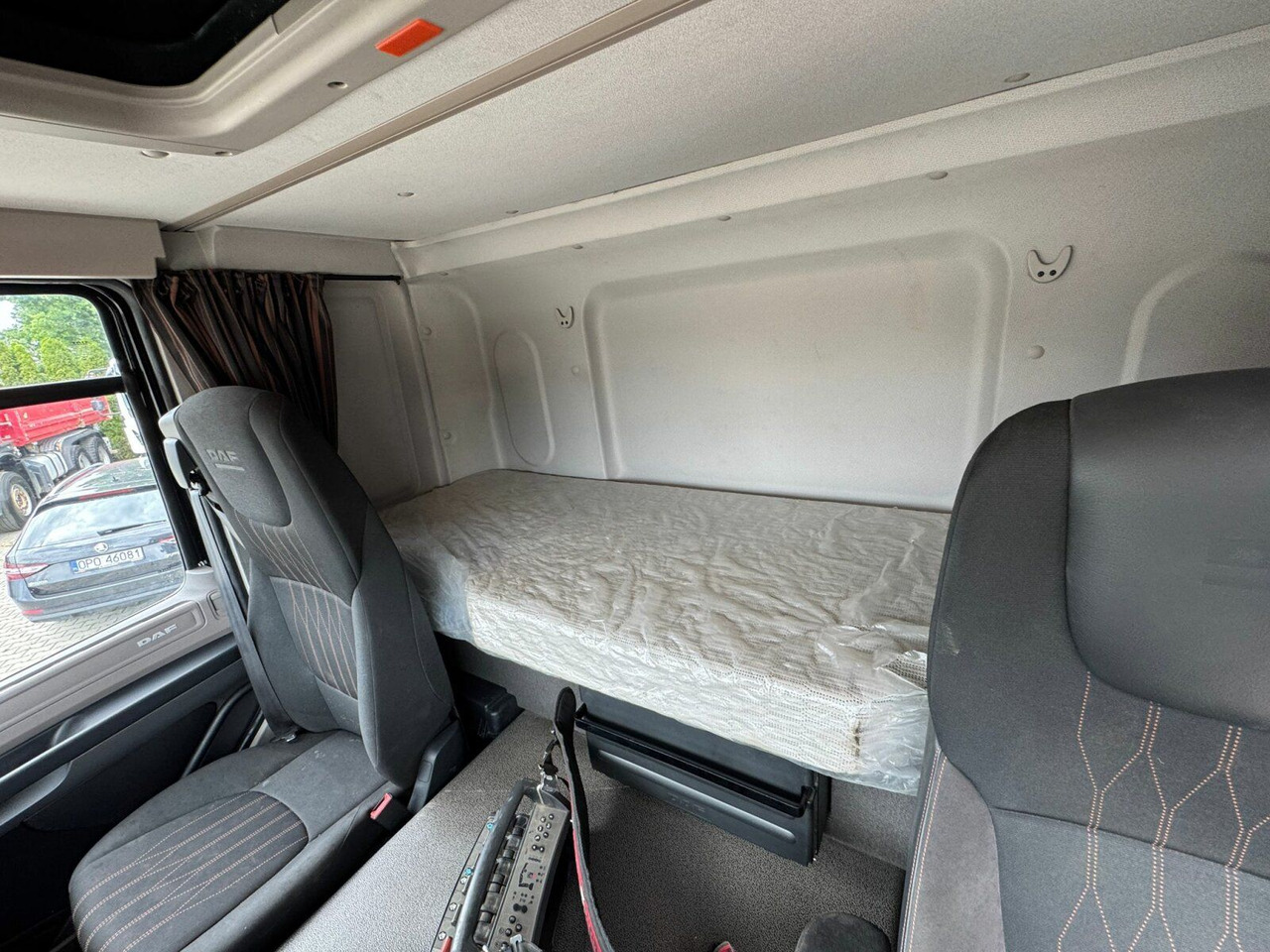 DAF CF 450 FAN 6x2 Pritsche mit Kran HIAB 188 E-6 - Leasing DAF CF 450 FAN 6x2 Pritsche mit Kran HIAB 188 E-6: das Bild 15