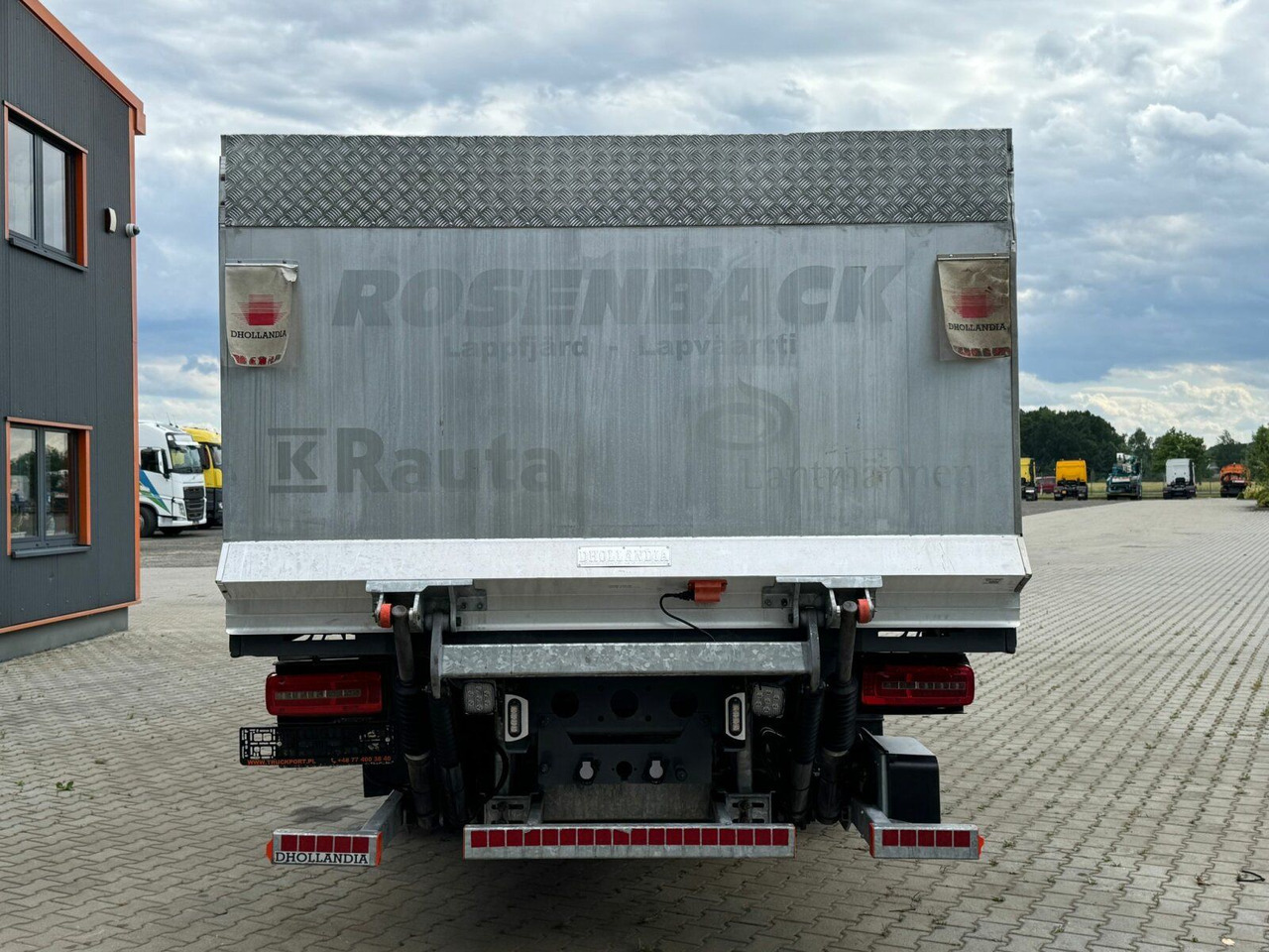 DAF CF 450 FAN 6x2 Pritsche mit Kran HIAB 188 E-6 - Leasing DAF CF 450 FAN 6x2 Pritsche mit Kran HIAB 188 E-6: das Bild 7