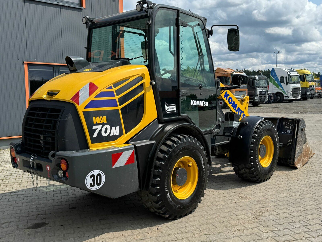 Komatsu WA 70M-8E0 Radlader 6 Ton - 731 H - 0,75m³ - Radlader: das Bild 5 Komatsu WA 70M-8E0 Radlader 6 Ton - 731 H - 0,75m³ - Radlader: das Bild 5