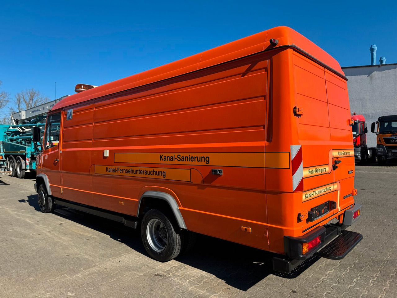 Mercedes-Benz Vario 614D TV Inspektionsanl RCA RAUSCH ELKA 600 - Kommunal-/ Sonderfahrzeug, Transporter: das Bild 5 Mercedes-Benz Vario 614D TV Inspektionsanl RCA RAUSCH ELKA 600 - Kommunal-/ Sonderfahrzeug, Transporter: das Bild 5
