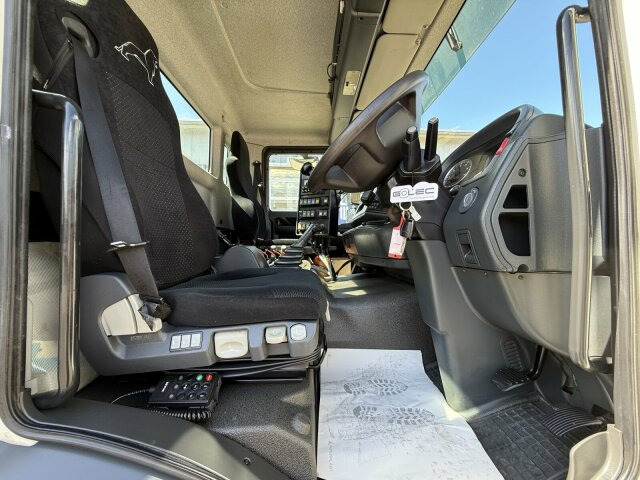 MAN TGM 18.290 4x2 Kehrmaschine FAUN Viajet 7 RH - Kehrmaschine: das Bild 2 MAN TGM 18.290 4x2 Kehrmaschine FAUN Viajet 7 RH - Kehrmaschine: das Bild 2