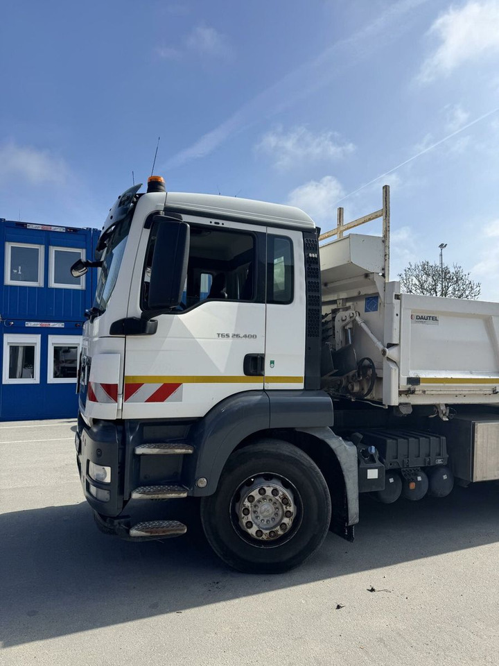 MAN TGS 26.400 6x2*4 Kipper Bordm. Kran ATLAS 172.3E - Kipper, Autokran: das Bild 2 MAN TGS 26.400 6x2*4 Kipper Bordm. Kran ATLAS 172.3E - Kipper, Autokran: das Bild 2
