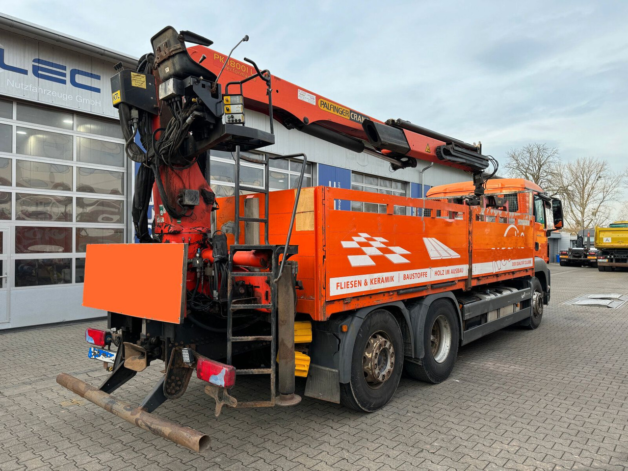 MAN TGS 26.400 6x2 Pritsche Kran Palfinger PK 18001L - Autokran: das Bild 3 MAN TGS 26.400 6x2 Pritsche Kran Palfinger PK 18001L - Autokran: das Bild 3