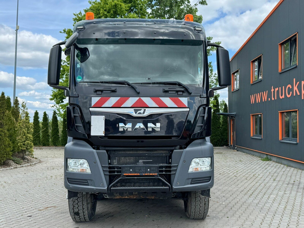 MAN TGS 35.460 8x6 BB Muldenkipper Meiller - Kipper: das Bild 3 MAN TGS 35.460 8x6 BB Muldenkipper Meiller - Kipper: das Bild 3