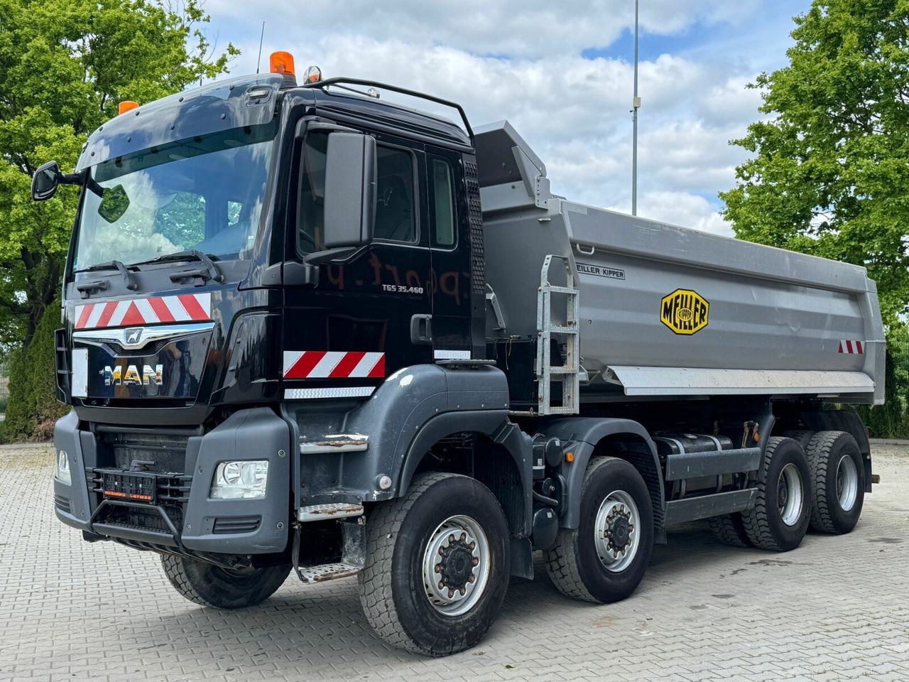 MAN TGS 35.460 8x6 BB Muldenkipper Meiller MAN TGS 35.460 8x6 BB Muldenkipper Meiller - Kipper: das Bild 2 MAN TGS 35.460 8x6 BB Muldenkipper Meiller MAN TGS 35.460 8x6 BB Muldenkipper Meiller - Kipper: das Bild 2