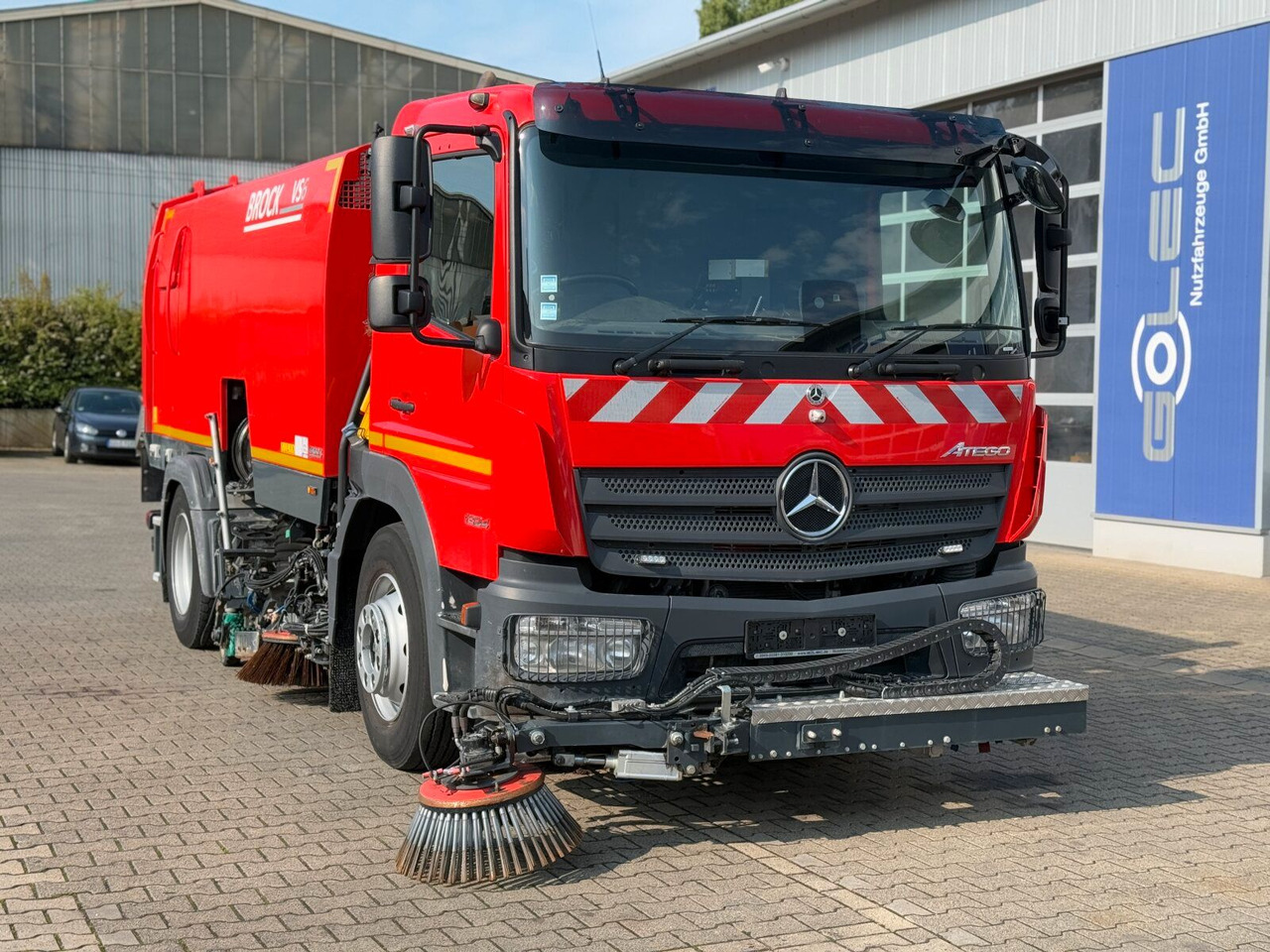 Mercedes-Benz Atego 1324 4x2 Kehrmaschine BROCK HD Anlage - Kehrmaschine: das Bild 1 Mercedes-Benz Atego 1324 4x2 Kehrmaschine BROCK HD Anlage - Kehrmaschine: das Bild 1