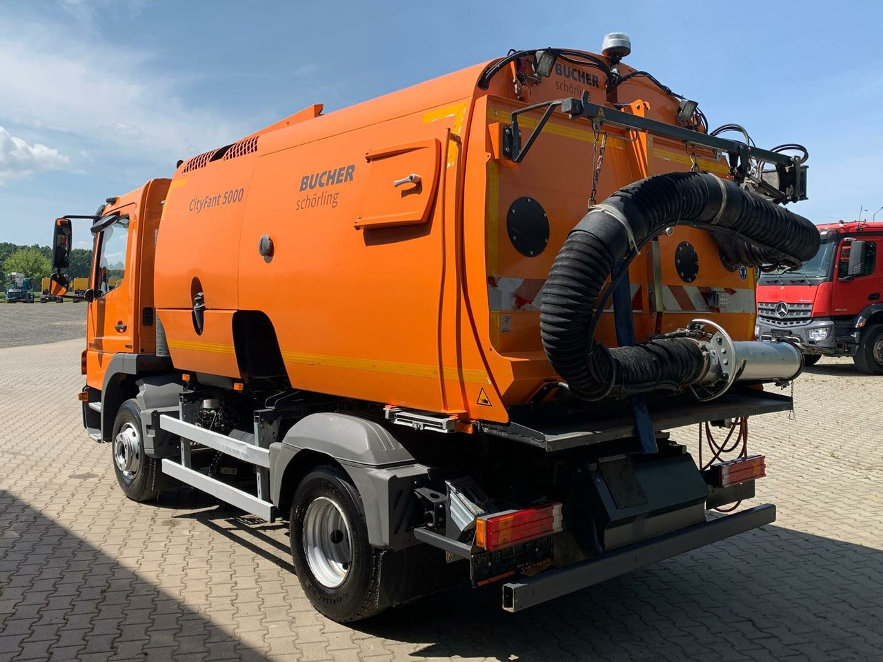 Mercedes-Benz Atego Kehrmaschine BUCHER CITYFANT 5000 - Kehrmaschine: das Bild 5 Mercedes-Benz Atego Kehrmaschine BUCHER CITYFANT 5000 - Kehrmaschine: das Bild 5
