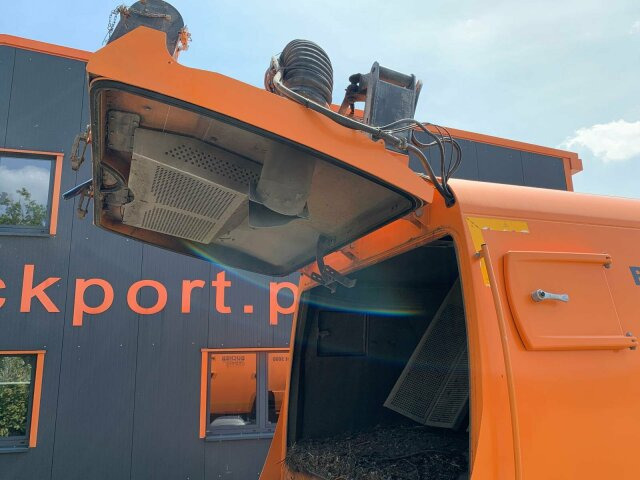Mercedes-Benz Atego Kehrmaschine BUCHER CITYFANT 5000 - Kehrmaschine: das Bild 3 Mercedes-Benz Atego Kehrmaschine BUCHER CITYFANT 5000 - Kehrmaschine: das Bild 3