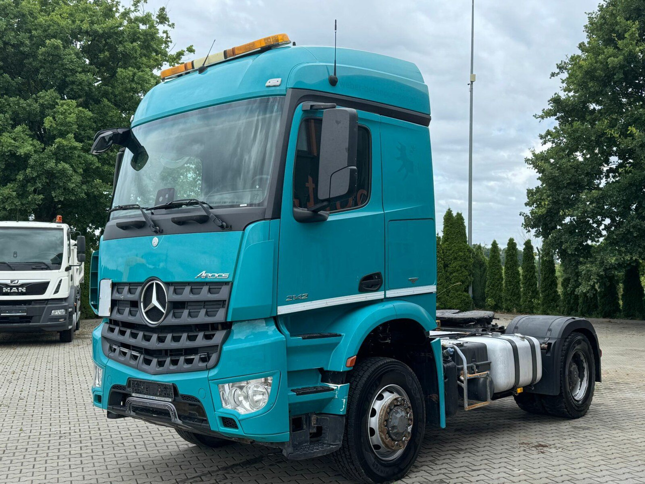 Mercedes-Benz Arocs 2142 4x4H SZM Euro 6 Kipphydraulik - Sattelzugmaschine: das Bild 2 Mercedes-Benz Arocs 2142 4x4H SZM Euro 6 Kipphydraulik - Sattelzugmaschine: das Bild 2
