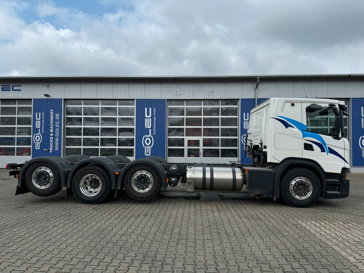 Scania G 410 B8x2*6 NB LNG Fahrgestell Nebenantrieb - Fahrgestell LKW, Autokran: das Bild 4 Scania G 410 B8x2*6 NB LNG Fahrgestell Nebenantrieb - Fahrgestell LKW, Autokran: das Bild 4