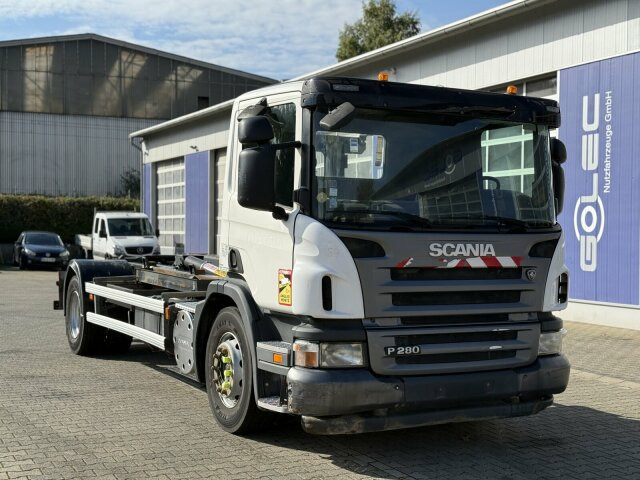 Scania P280 4x2 Abrollkipper Palfinger Knickhaken T15A - Abrollkipper: das Bild 1 Scania P280 4x2 Abrollkipper Palfinger Knickhaken T15A - Abrollkipper: das Bild 1