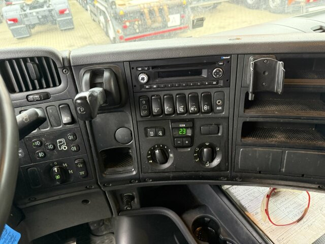 Scania R560 6x4 Holztransport Kran LOGLIFT HIAB 140S79R - Holztransporter, Autokran: das Bild 4 Scania R560 6x4 Holztransport Kran LOGLIFT HIAB 140S79R - Holztransporter, Autokran: das Bild 4