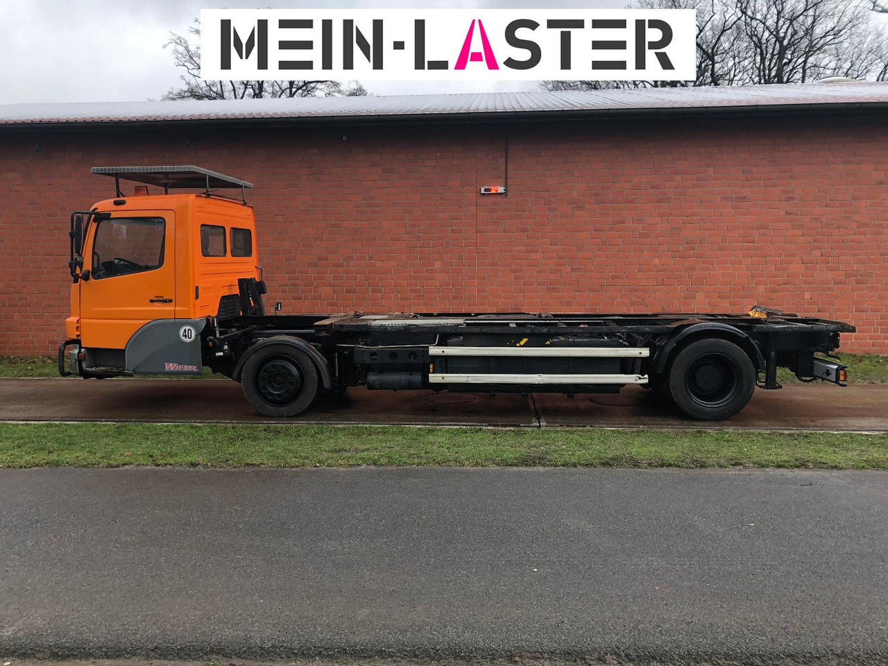 Mercedes-Benz Kamag Wiesel Umsetzter Sattelplatte - Containerwagen/ Wechselfahrgestell LKW: das Bild 5 Mercedes-Benz Kamag Wiesel Umsetzter Sattelplatte - Containerwagen/ Wechselfahrgestell LKW: das Bild 5