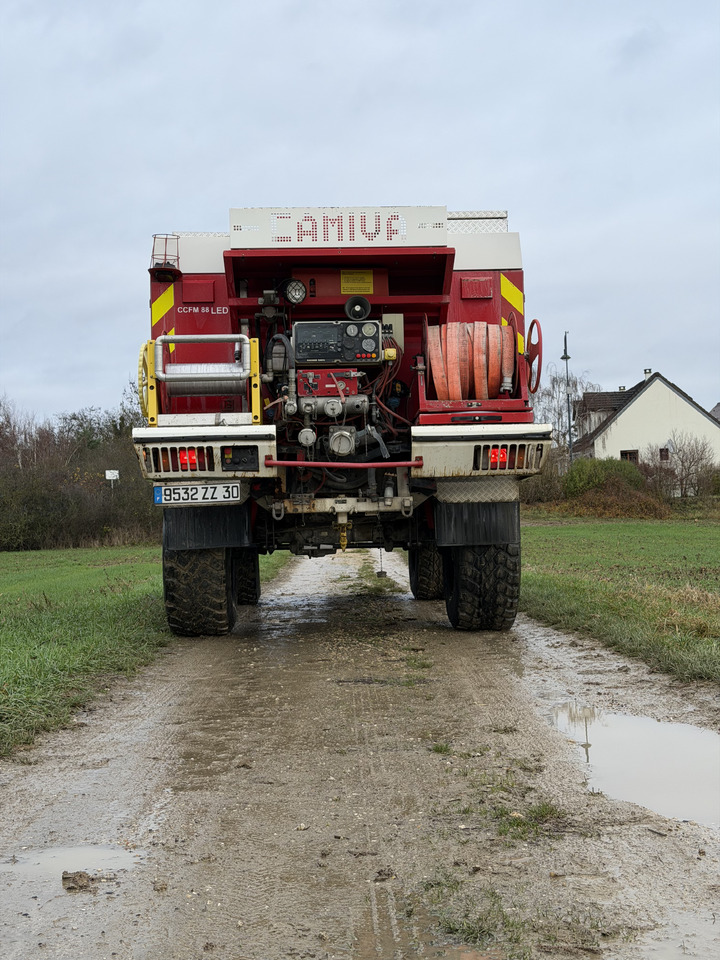 DE POMPIER MERCEDES-BENZ U5000 4X4 UNIMOG - LKW: das Bild 5 DE POMPIER MERCEDES-BENZ U5000 4X4 UNIMOG - LKW: das Bild 5