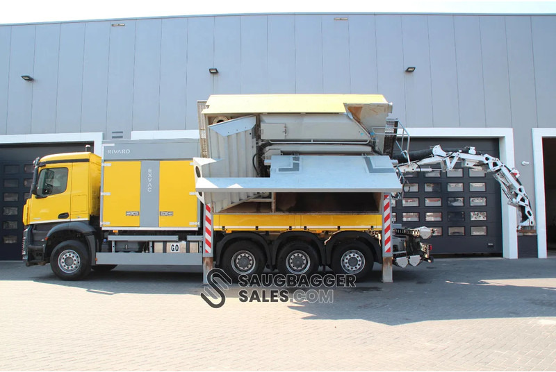 Saug-/ Spülfahrzeug Mercedes-Benz Arocs RIVARD EXVAC Saugbagger: das Bild 11