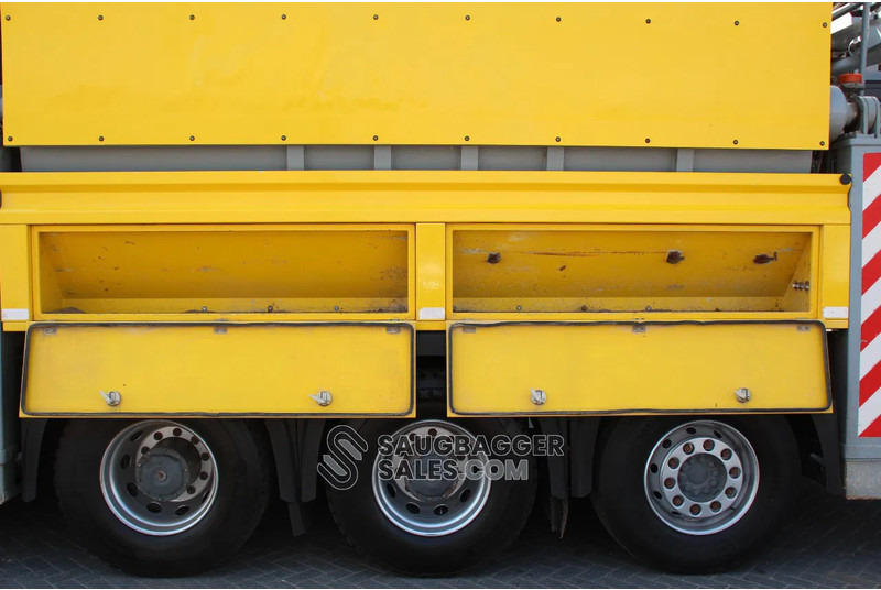 Saug-/ Spülfahrzeug Mercedes-Benz Arocs RIVARD EXVAC Saugbagger: das Bild 15