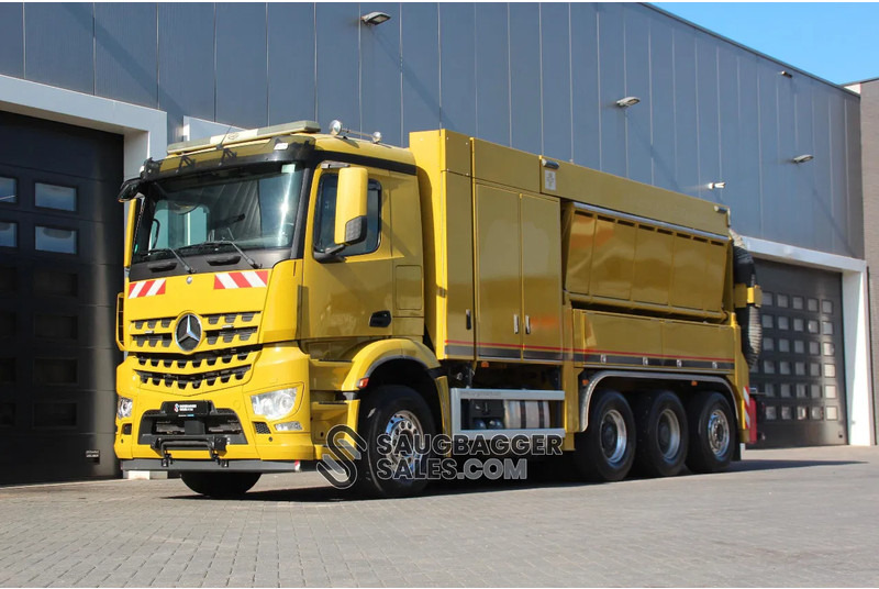 Mercedes-Benz RSP ESE 6 RD 8000 Suction Excavator - Saug-/ Spülfahrzeug: das Bild 2 Mercedes-Benz RSP ESE 6 RD 8000 Suction Excavator - Saug-/ Spülfahrzeug: das Bild 2