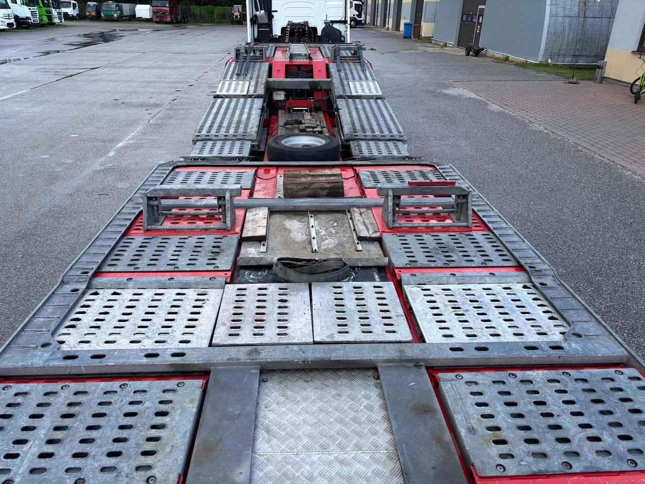 KÄSSBOHRER - Autotransporter Auflieger: das Bild 4 KÄSSBOHRER - Autotransporter Auflieger: das Bild 4