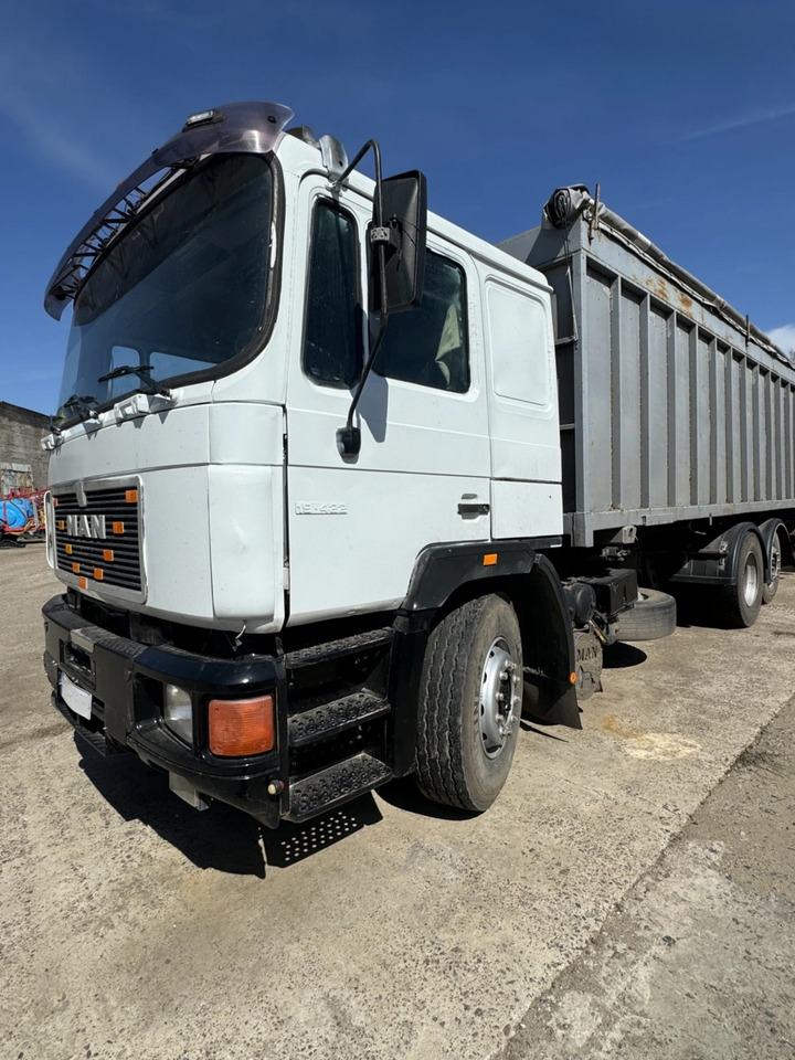 MAN 25.422 - Pritsche LKW: das Bild 1 MAN 25.422 - Pritsche LKW: das Bild 1