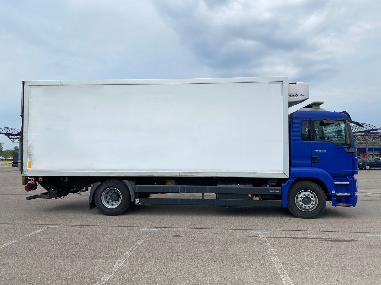 MAN TGS18.320 - Kühlkoffer LKW: das Bild 2 MAN TGS18.320 - Kühlkoffer LKW: das Bild 2