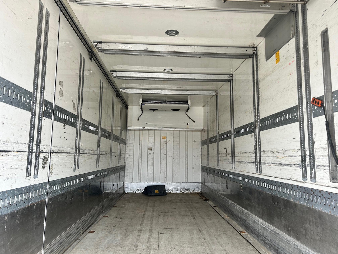 Kühlkoffer LKW SCANIA G490: das Bild 11