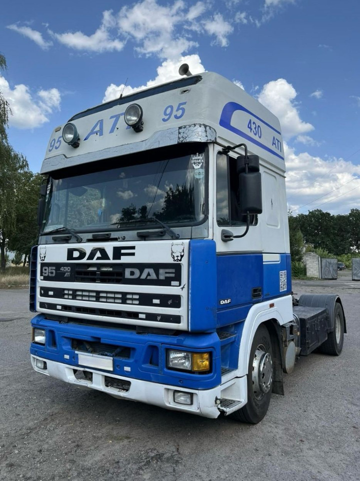 DAF ATI 95.430 - Sattelzugmaschine: das Bild 3 DAF ATI 95.430 - Sattelzugmaschine: das Bild 3