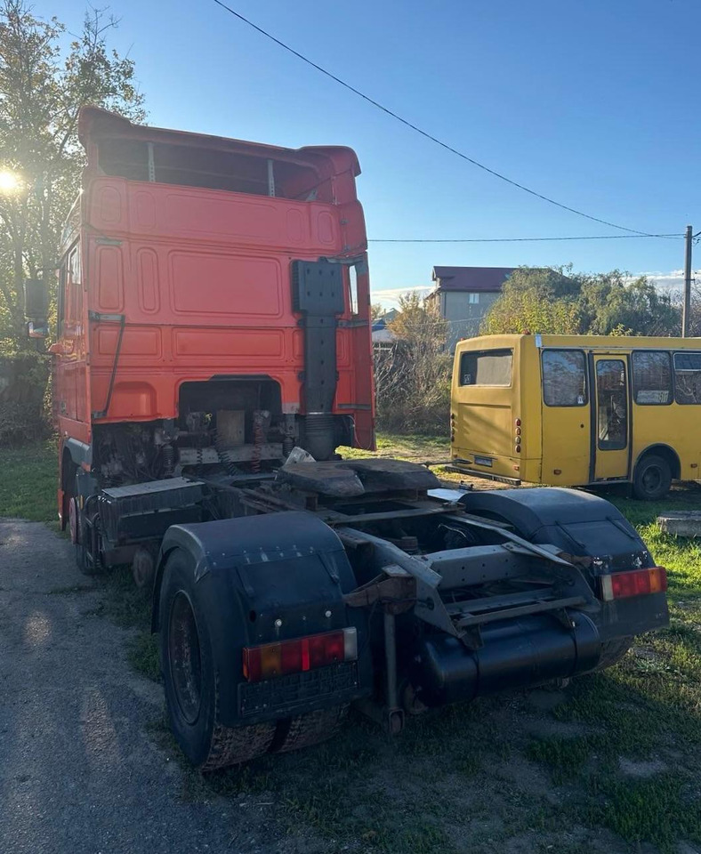 DAF XF 95.380 - Sattelzugmaschine: das Bild 5 DAF XF 95.380 - Sattelzugmaschine: das Bild 5