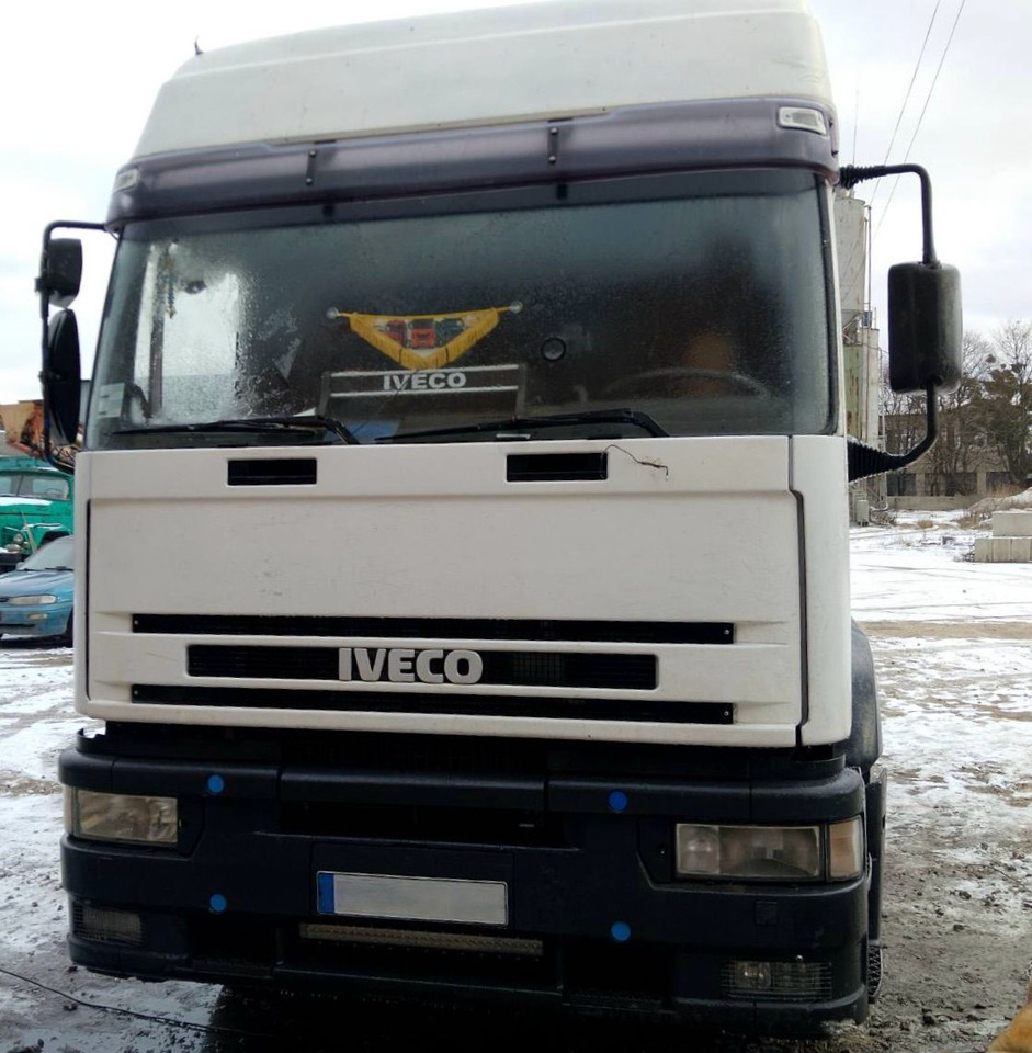 Sattelzugmaschine IVECO Eurotech 420: das Bild 1