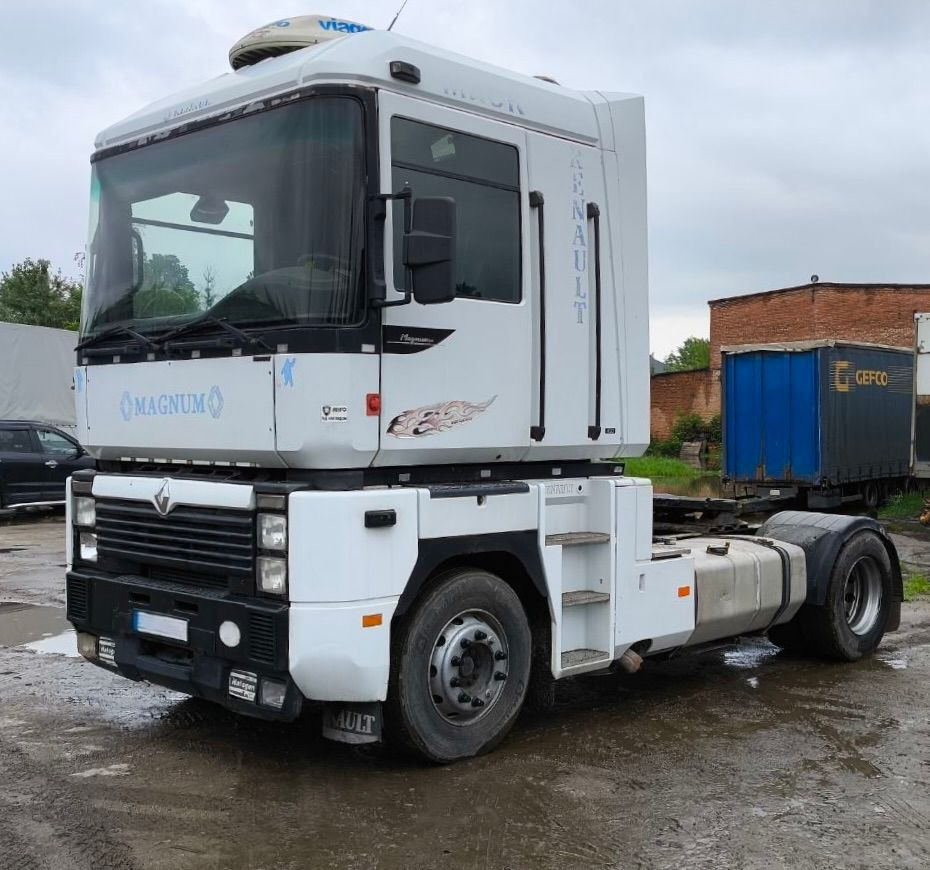 RENAULT Magnum 430 - Sattelzugmaschine: das Bild 5 RENAULT Magnum 430 - Sattelzugmaschine: das Bild 5