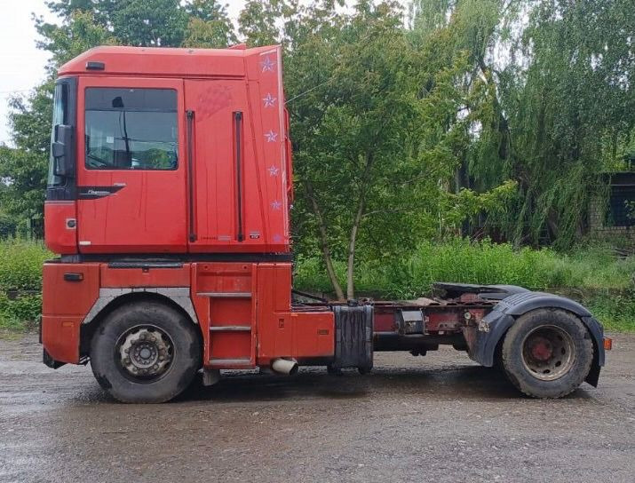 RENAULT Magnum 470 - Sattelzugmaschine: das Bild 3 RENAULT Magnum 470 - Sattelzugmaschine: das Bild 3