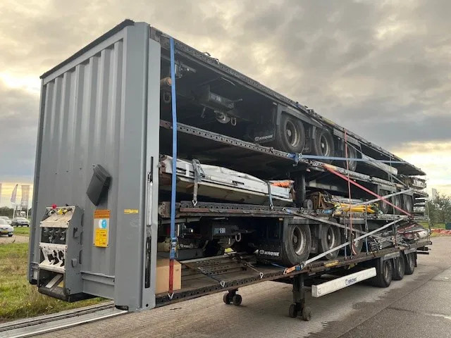 Krone last available 2015 XL P400 mega huckepack curtain sided trailer stack - Koffer Auflieger: das Bild 4 Krone last available 2015 XL P400 mega huckepack curtain sided trailer stack - Koffer Auflieger: das Bild 4