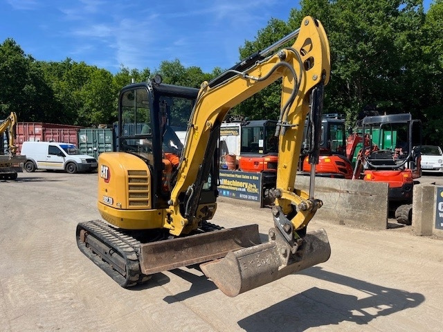 CAT 302.7 D CR - Minibagger: das Bild 4 CAT 302.7 D CR - Minibagger: das Bild 4