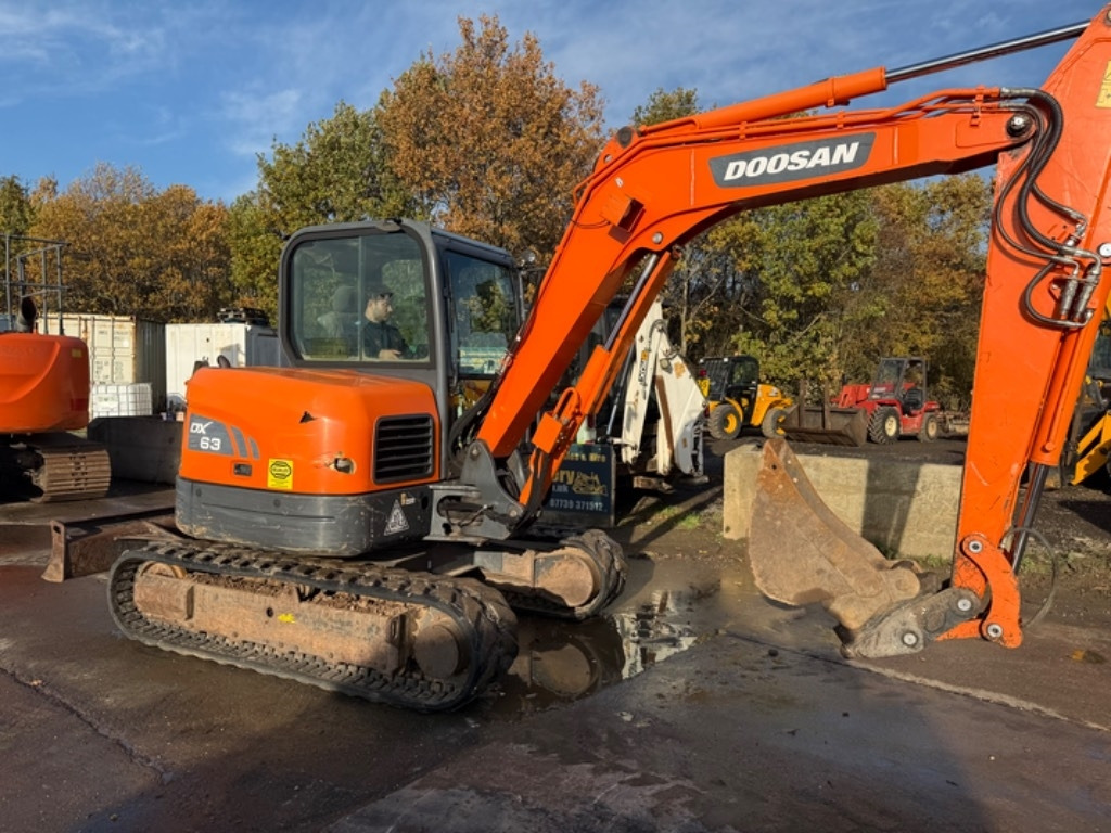 Doosan DX 63-3 - Minibagger: das Bild 2 Doosan DX 63-3 - Minibagger: das Bild 2