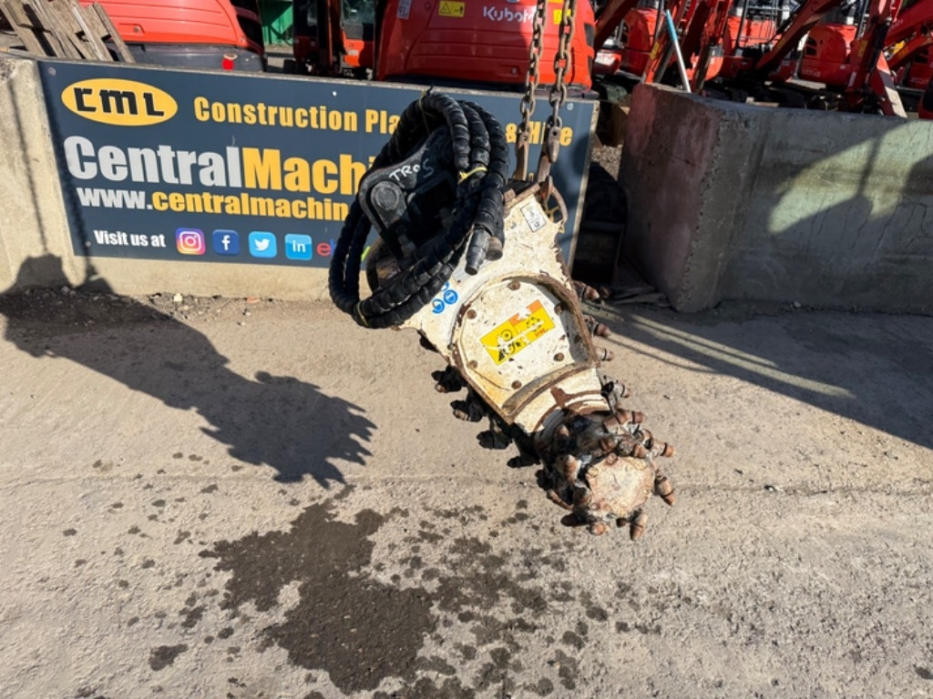 Simex TF100 - Grabenbagger/ Grabenfräse: das Bild 2 Simex TF100 - Grabenbagger/ Grabenfräse: das Bild 2