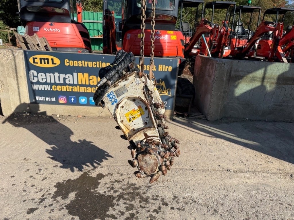 Simex TF100 - Grabenbagger/ Grabenfräse: das Bild 3 Simex TF100 - Grabenbagger/ Grabenfräse: das Bild 3