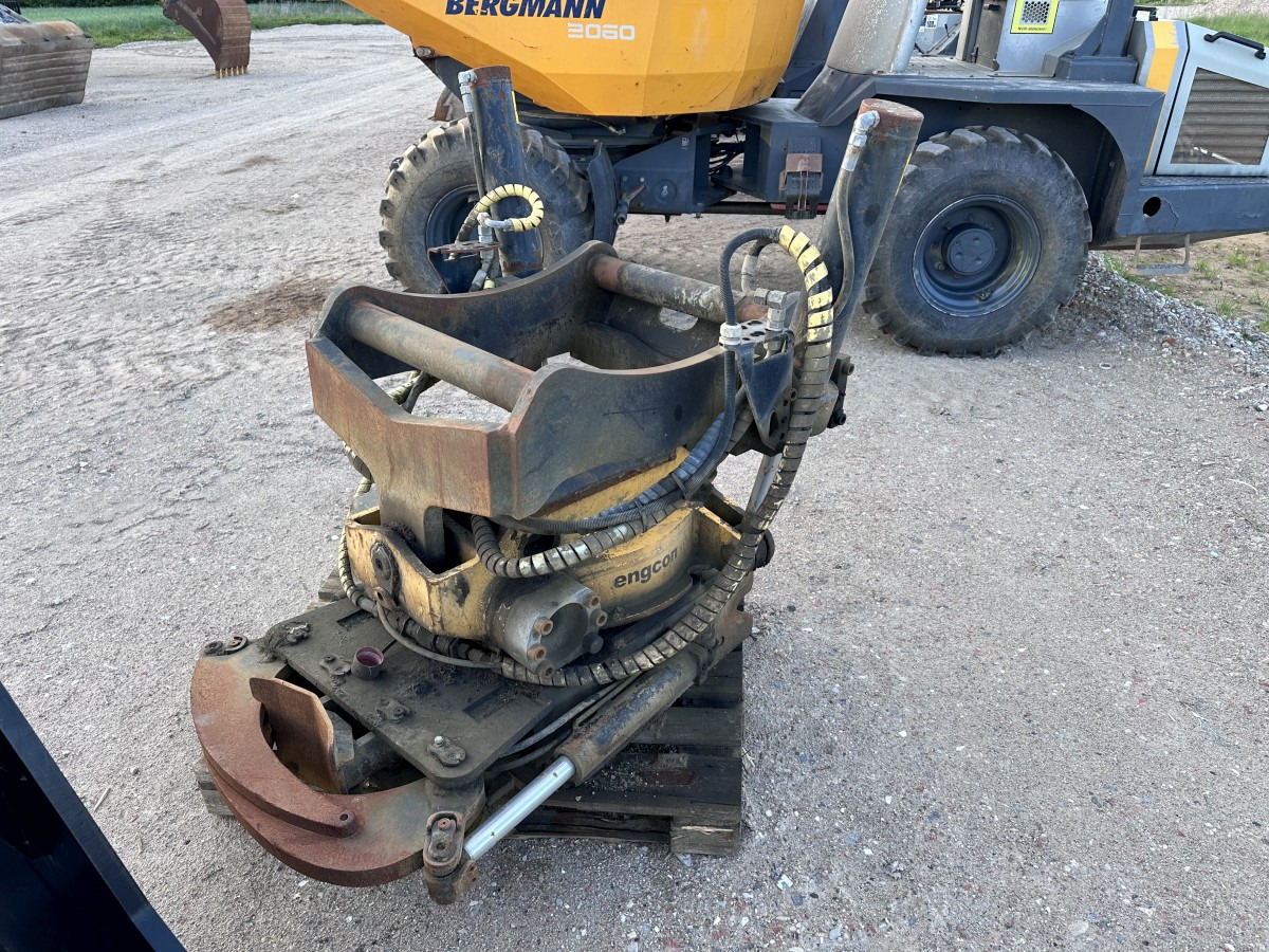 ENGCON EC 30 - S80 GR30 -S80 - SVAB Engcon Rototilt - Tiltrotator - Tiltrotator: das Bild 4 ENGCON EC 30 - S80 GR30 -S80 - SVAB Engcon Rototilt - Tiltrotator - Tiltrotator: das Bild 4