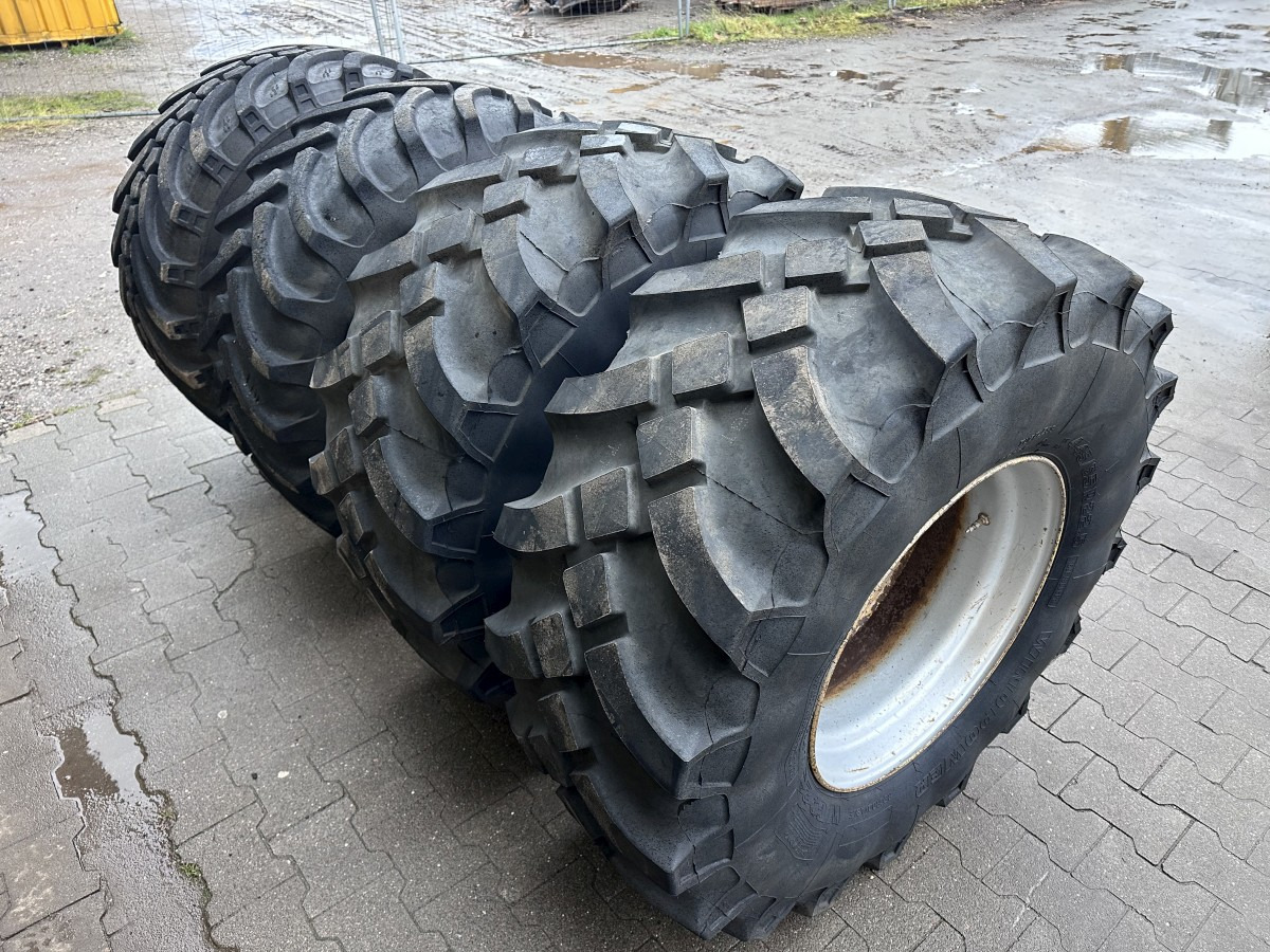 MITAS 445 / 65 R 22.5 Kompletträder - Complet tires - Reifen für Mobilbagger: das Bild 3 MITAS 445 / 65 R 22.5 Kompletträder - Complet tires - Reifen für Mobilbagger: das Bild 3