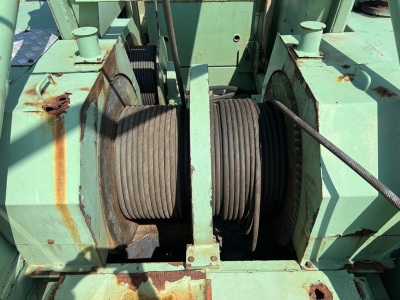 Raupenkran Hitachi KH 150-2: das Bild 13