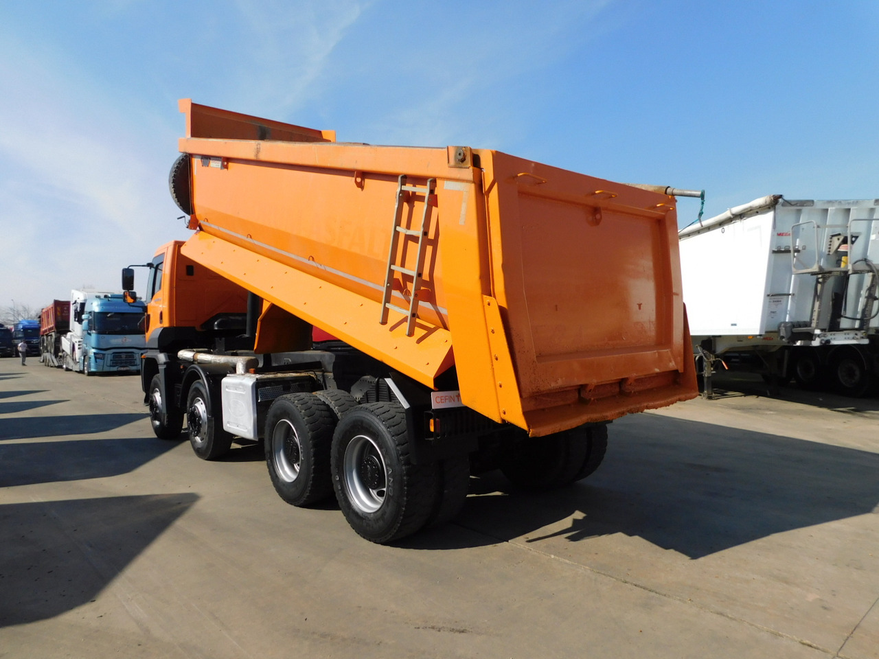 Ford 4142d 8x4 dcab e6 16s2230 - Kipper: das Bild 4 Ford 4142d 8x4 dcab e6 16s2230 - Kipper: das Bild 4