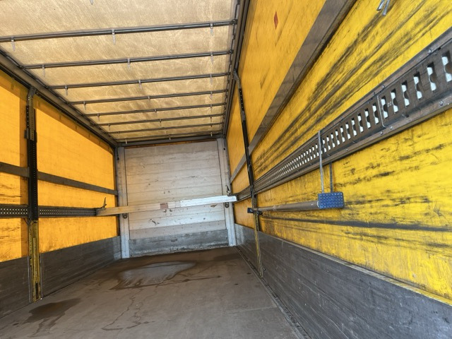 MAN TGL 12.220 4x2 BL Euro6 Klima Luftfeder - Plane LKW: das Bild 5 MAN TGL 12.220 4x2 BL Euro6 Klima Luftfeder - Plane LKW: das Bild 5