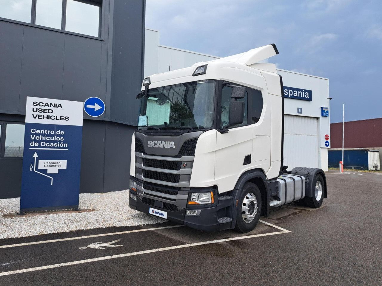 Scania R 450 - Sattelzugmaschine: das Bild 2 Scania R 450 - Sattelzugmaschine: das Bild 2