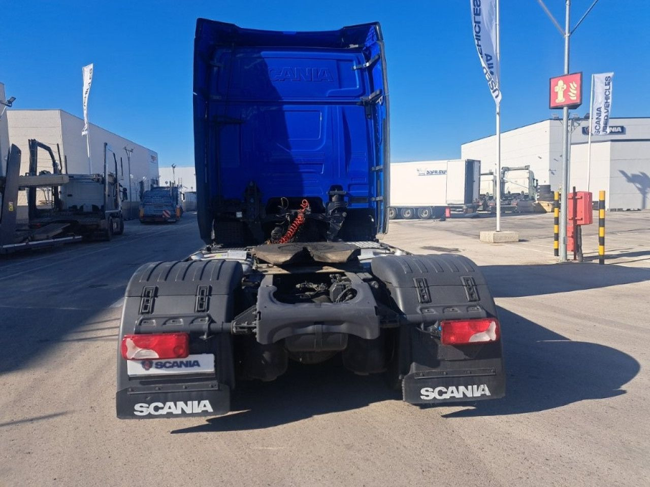 Scania R 450 - Sattelzugmaschine: das Bild 4 Scania R 450 - Sattelzugmaschine: das Bild 4