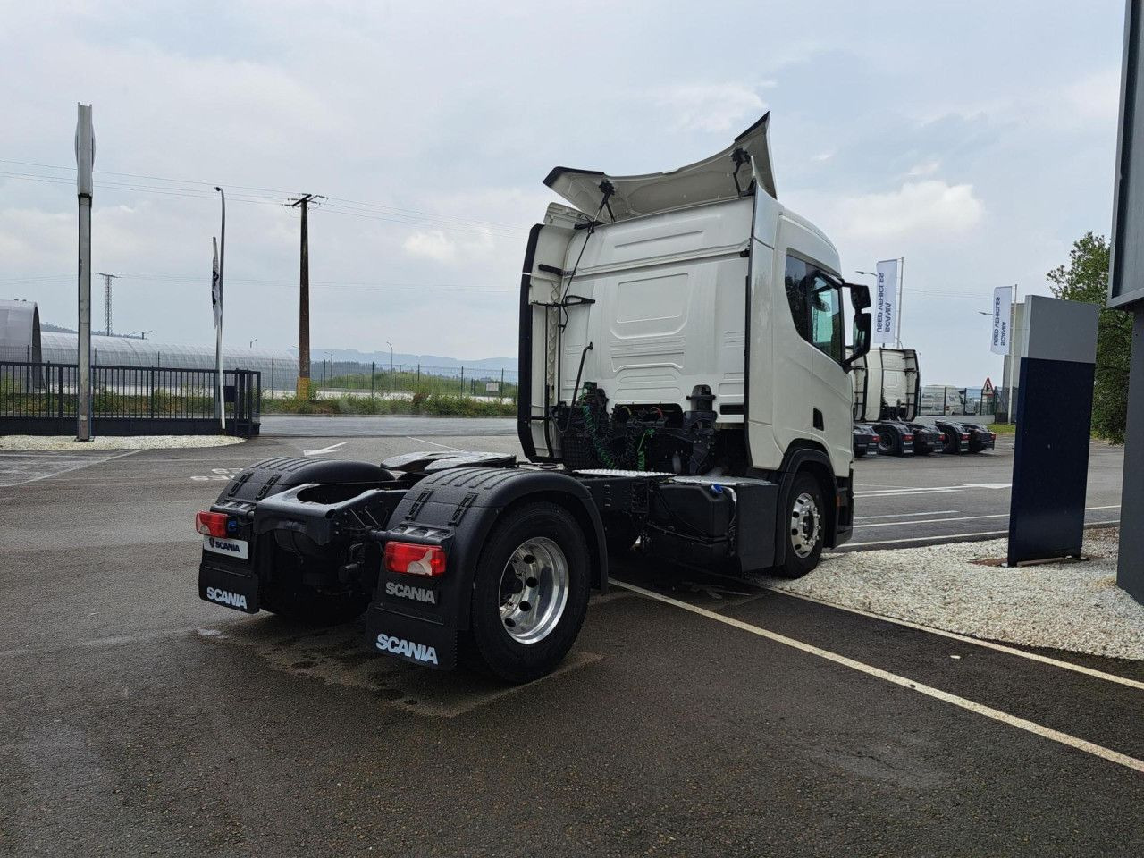 Scania R 450 - Sattelzugmaschine: das Bild 4 Scania R 450 - Sattelzugmaschine: das Bild 4