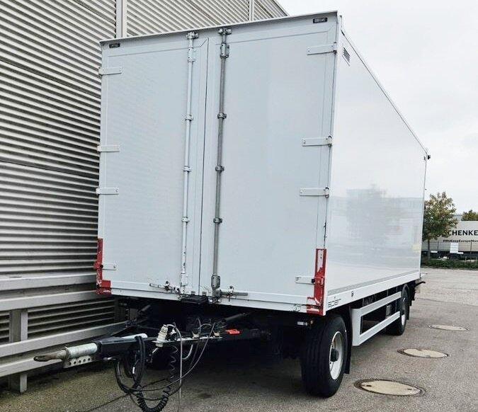 AGL 260 AGL 260 mit LBW MBB - Koffer Anhänger: das Bild 3 AGL 260 AGL 260 mit LBW MBB - Koffer Anhänger: das Bild 3